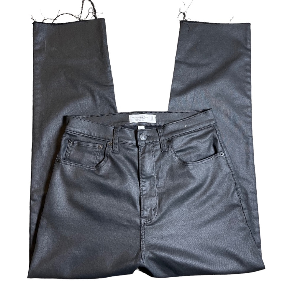 Abercrombie & Fitch Ultra High Rise Curve Love, Black Coated Jeans, size 30/10.